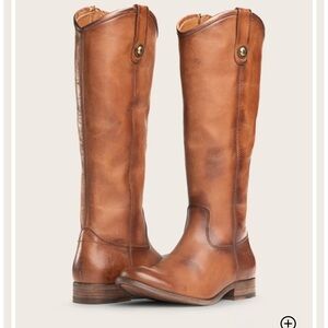 Like New MELISSA BUTTON INSIDE ZIP